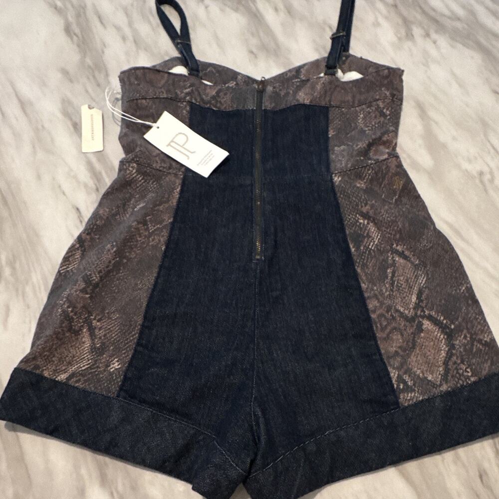 Women's Pilcro Anthropologie Romper size 6 NWT MSRP 148, Item 0232